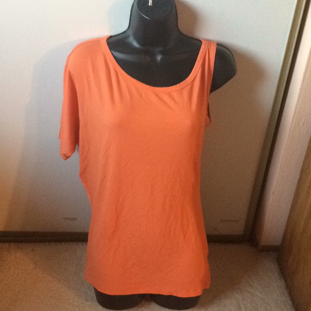 2b Bebe orange one shoulder top. size XS
